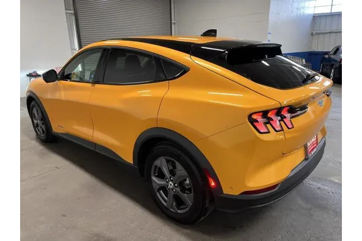 $24467 : Ford Mustang Mach-E 2023 Sel image 5