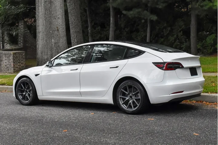 $20995 : Tesla Model 3 2023 4dr Sedan image 6