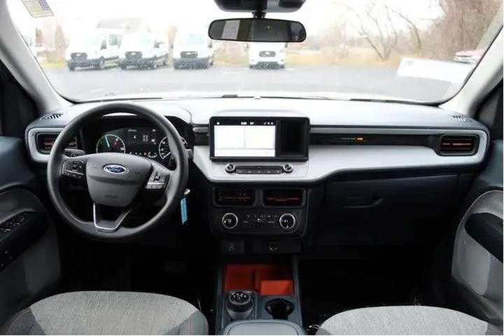 $26000 : Ford Maverick 2022 XLT 4dr S image 7