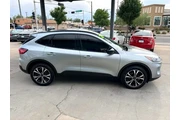 2022 Escape SE AWD thumbnail