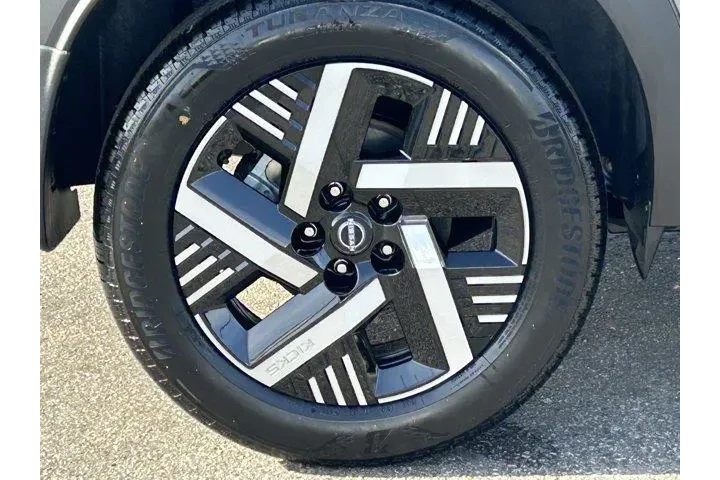 $26195 : Nissan Kicks 2026 SV 4dr Cro image 7