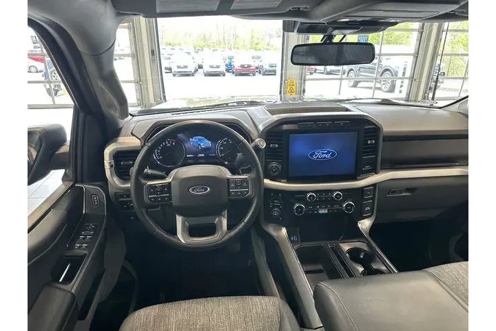 $40000 : Ford F-150 2022 4x4 XL 4dr S image 2