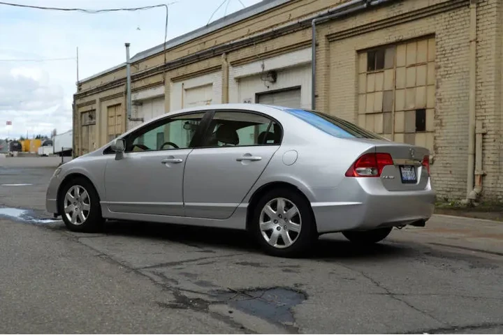 $8988 : 2009 Civic LX image 6