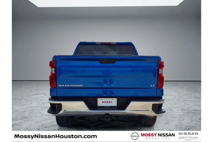 $31995 : Chevrolet Silverado 1500 202 image 6