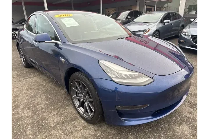 $17999 : Tesla Model 3 2018 Mid Range image 3