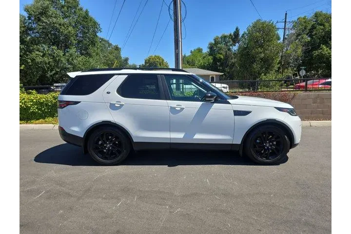 $18995 : Land Rover Discovery 2018 AW image 3