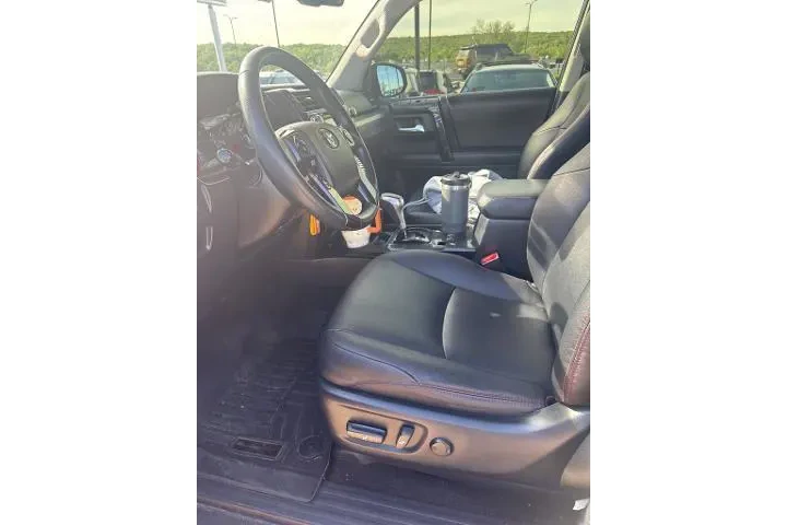 $26595 : Toyota 4Runner 2017 4x4 SR5 image 7