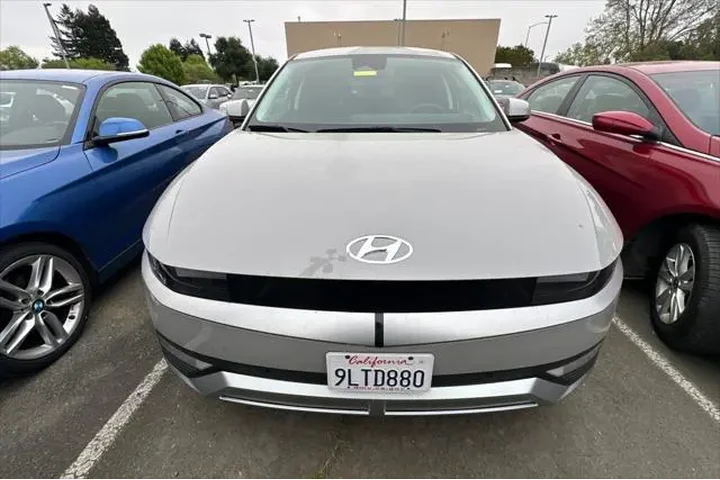 $26990 : Hyundai IONIQ 5 2024 SEL 4dr image 3