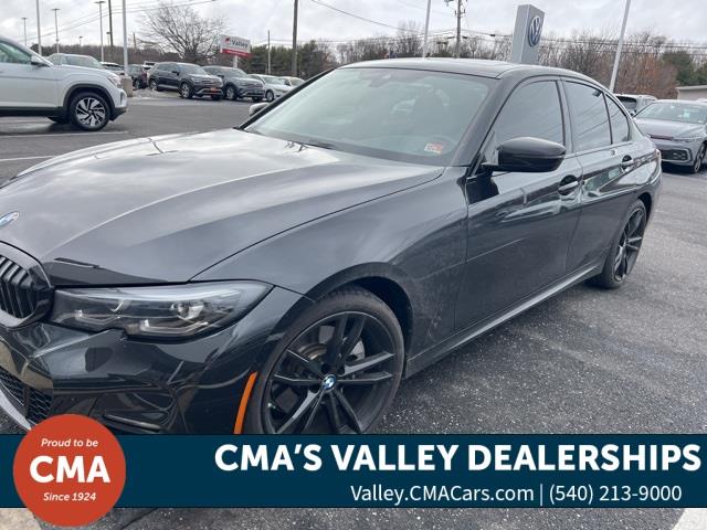 $36998 : PRE-OWNED 2022 3 SERIES 330I image 1