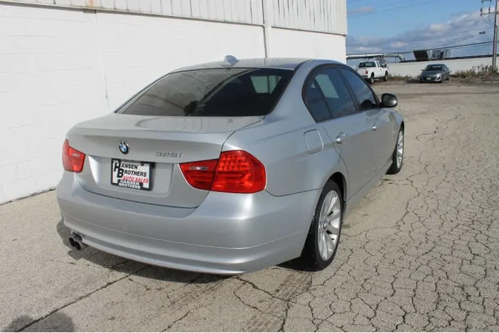 $6990 : 2011 BMW 3 Series 328i xDrive image 6