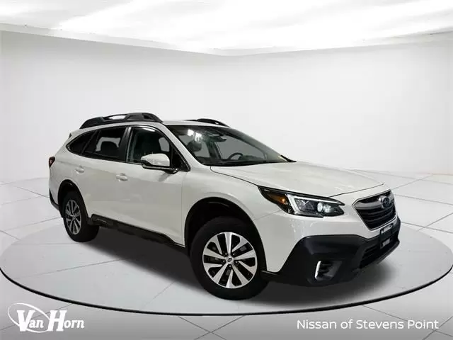 $23164 : Pre-Owned 2022 Outback Premium image 1