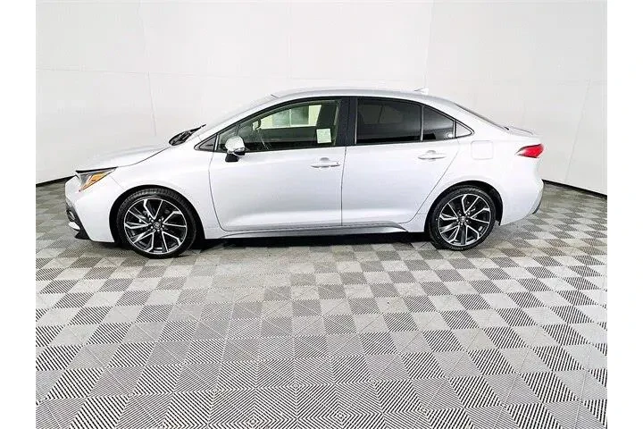 $20800 : Toyota Corolla 2022 SE 4dr S image 4