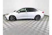 $20800 : Toyota Corolla 2022 SE 4dr S thumbnail