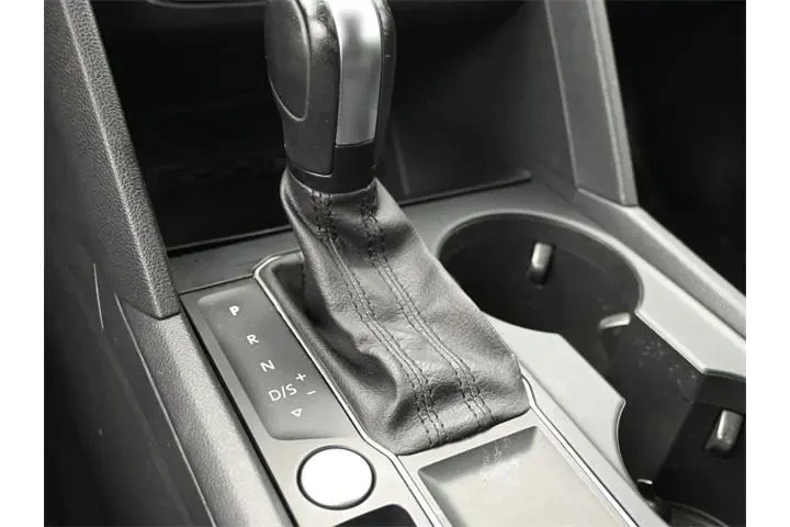 $22373 : Volkswagen Atlas 2021 SE 4dr image 9