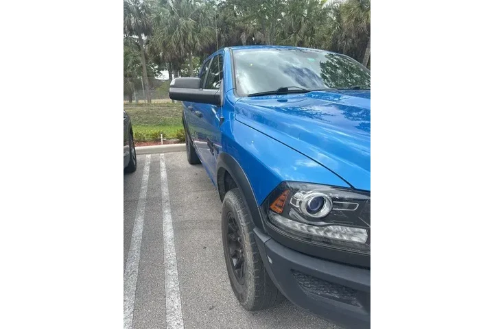 $27990 : Ram 1500 Classic 2021 4x4 SL image 3