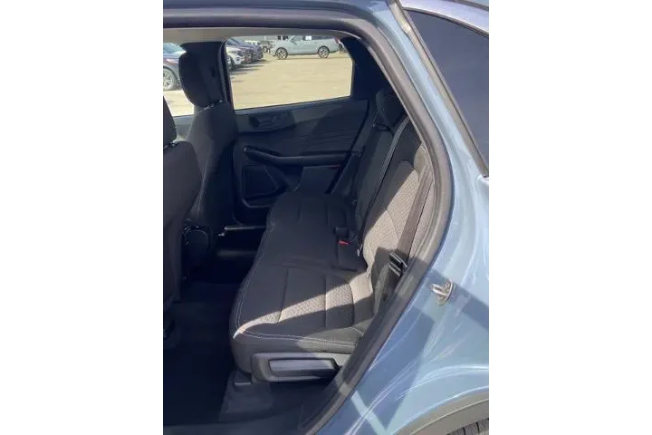 $25039 : Ford Escape 2023 AWD Active image 6