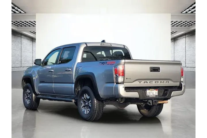 $33988 : Toyota Tacoma 2020 4x4 TRD P image 9
