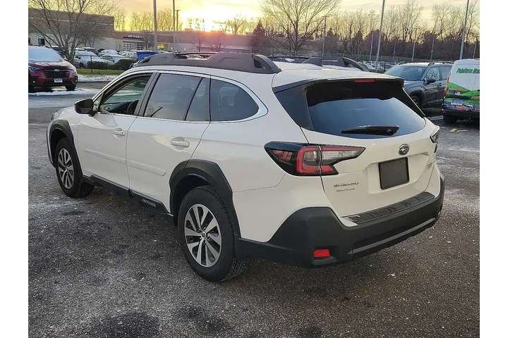 $31898 : Subaru Outback 2025 AWD Prem image 4