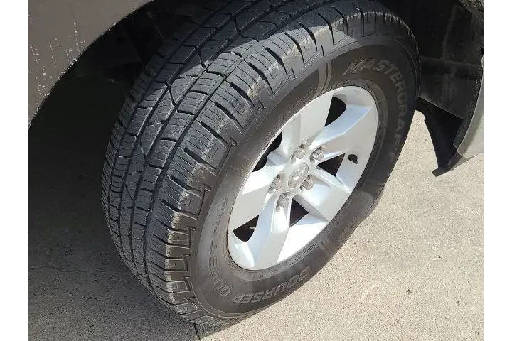 $19277 : Ram 1500 Classic 2020 4x2 Tr image 7