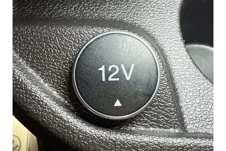 $20495 : Ford Transit 2018 150 3dr SW image 9