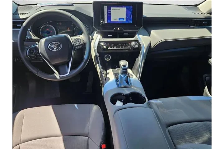 $34797 : Toyota Venza 2023 AWD LE 4dr image 8