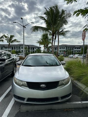 $4200 : Kia Forte image 1