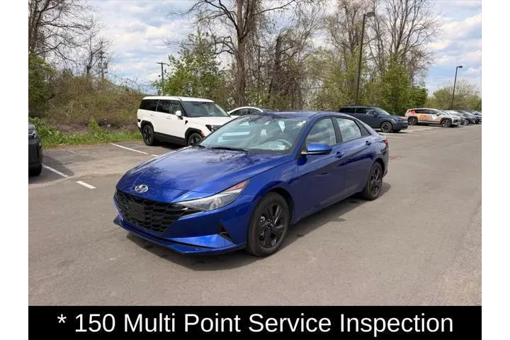 $20900 : Hyundai ELANTRA 2023 SEL 4dr image 7