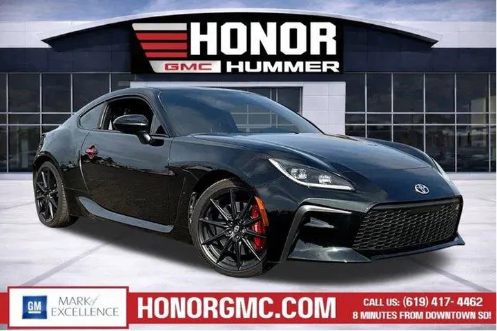 $33488 : Toyota GR86 2024 Premium 2dr image 1