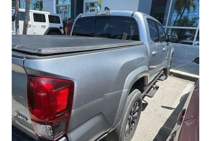 $32000 : Toyota Tacoma 2023 4x2 TRD O image 10