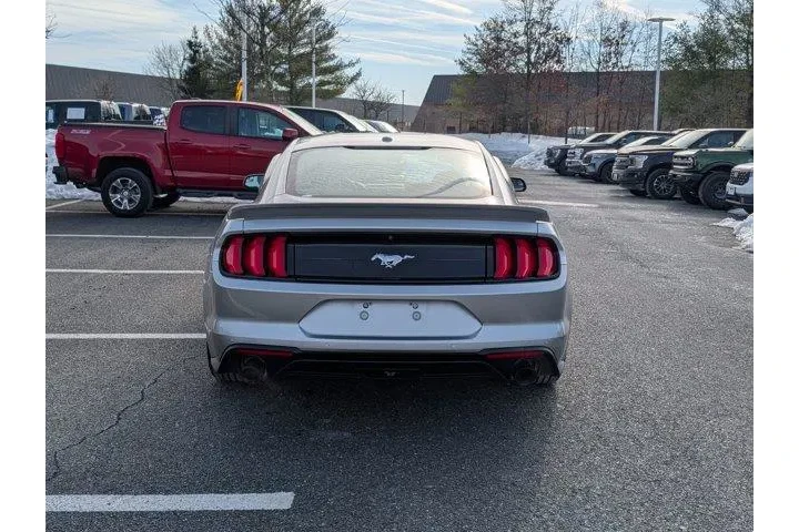 $21834 : Ford Mustang 2020 EcoBoost 2 image 4