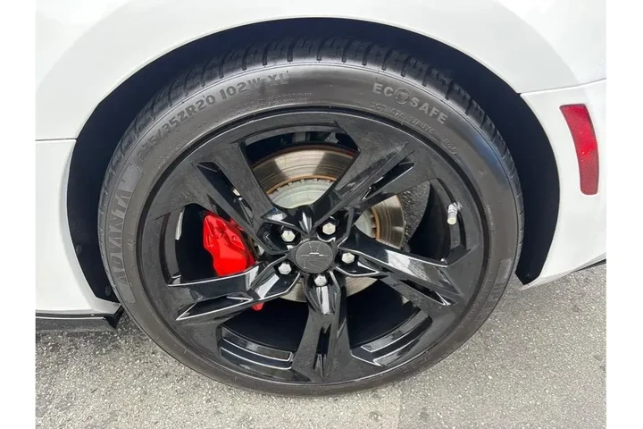 $39888 : Chevrolet Camaro 2022 SS 2dr image 9