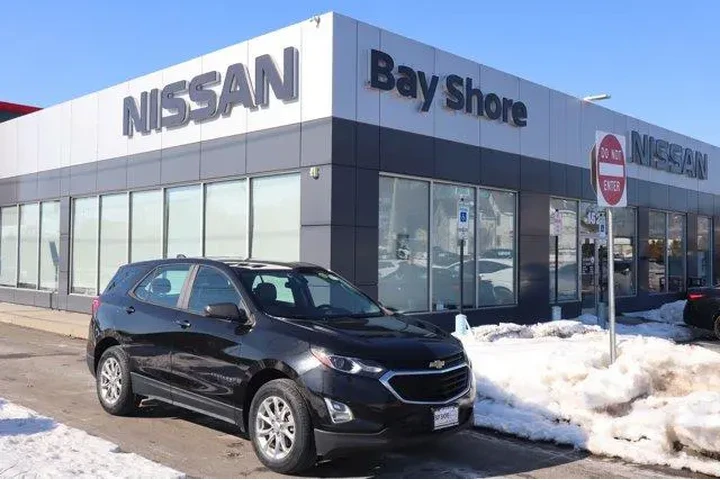 $13540 : Chevrolet Equinox 2020 4x4 L image 1