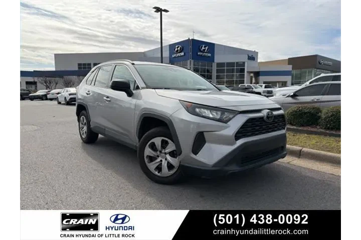 $20330 : Toyota RAV4 2021 LE 4dr SUV image 1