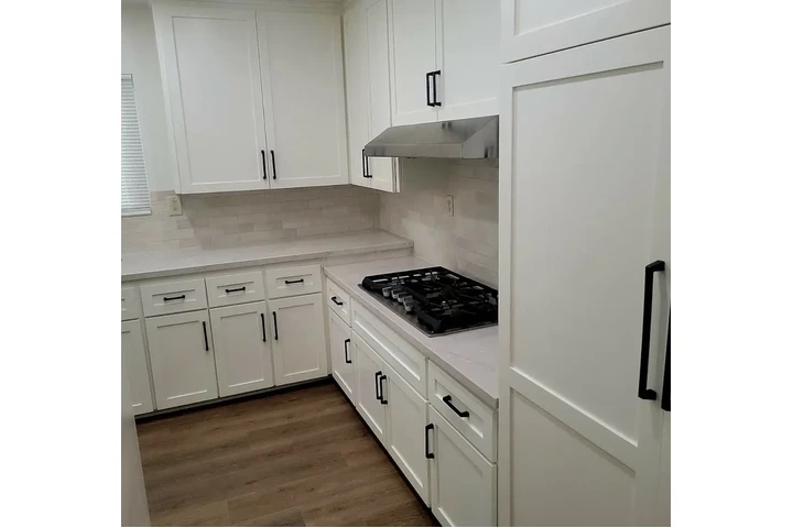 $1300 : 3 dormitorios y 2 baños cuenta image 3