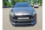 $13222 : Ford Focus 2017 ST 4dr Hatch thumbnail