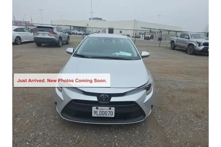 $20800 : Toyota Corolla 2024 LE 4dr S image 2
