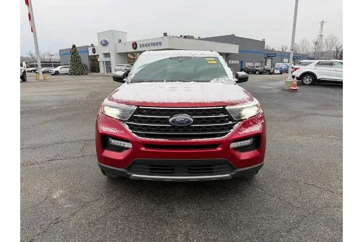 $22752 : Ford Explorer 2020 AWD XLT 4 image 4