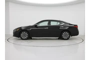 $24998 : Nissan Altima 2023 2.5 SV 4d thumbnail