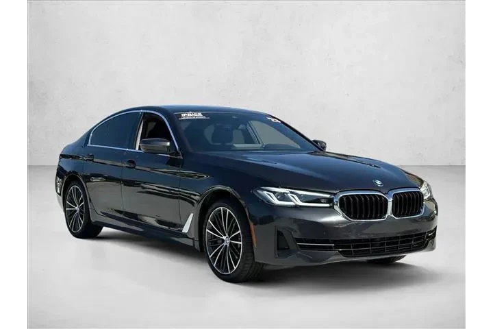 $35497 : BMW 5 Series 2023 530i 4dr S image 3