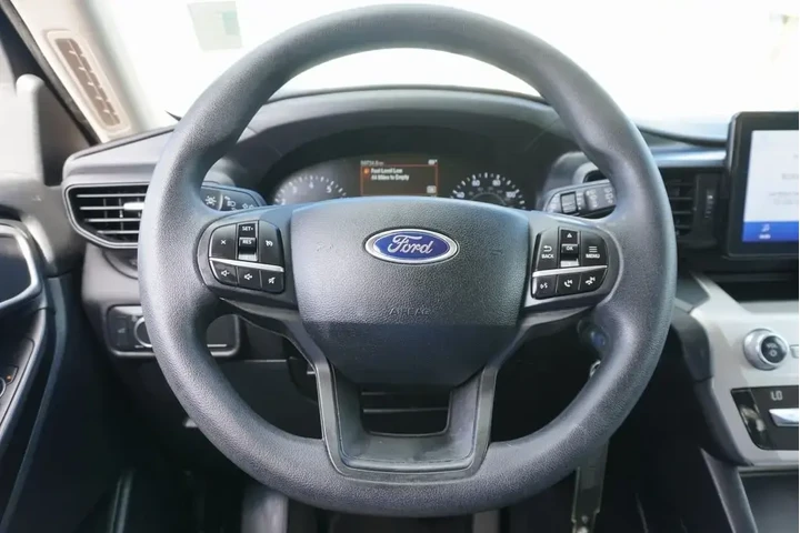 $19988 : Ford Explorer 2021 Base 4dr image 7