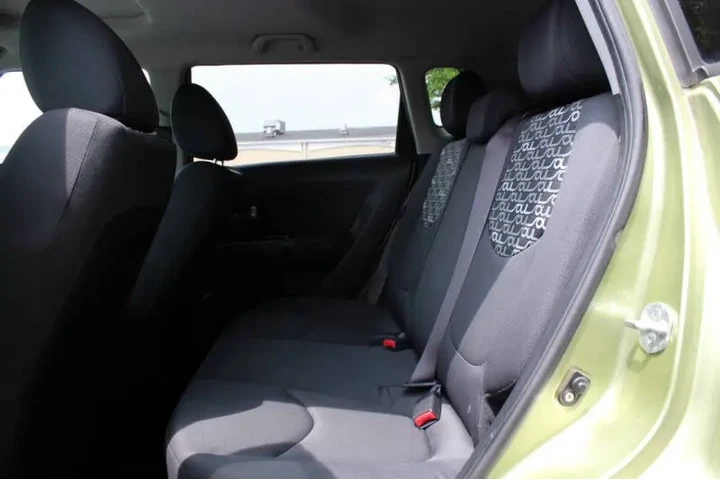 2011 Soul + image 9