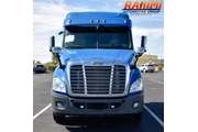 $32500 : 2016 Freightliner Cascadia thumbnail
