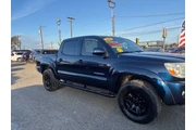$14999 : 2005 Tacoma V6 thumbnail