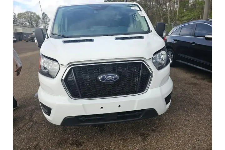 $33490 : Ford Transit 2023 350 XLT 3d image 3