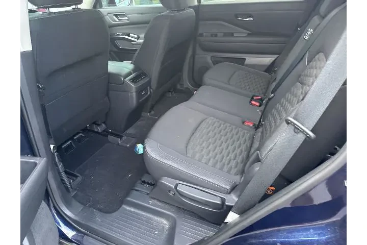 $21463 : Nissan Pathfinder 2022 S 4dr image 9