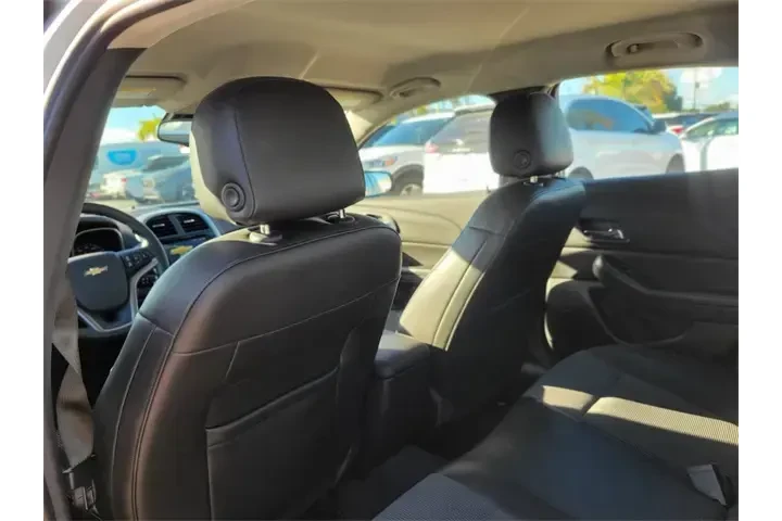 $8991 : Chevrolet Malibu Limited 201 image 10