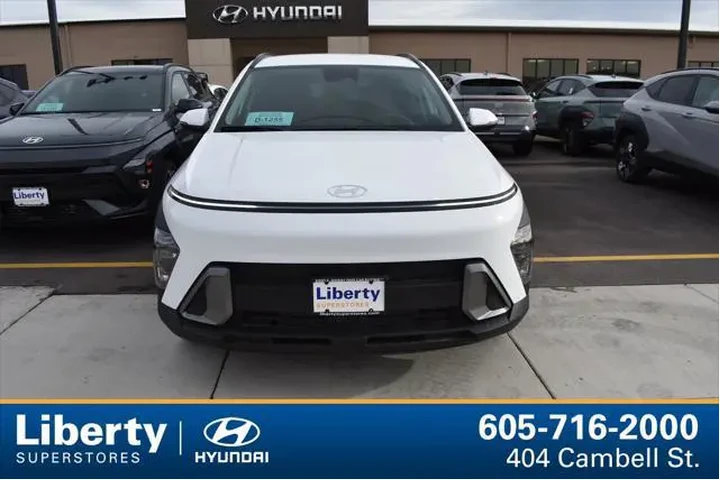 $24999 : Hyundai KONA 2024 SEL 4dr Cr image 8