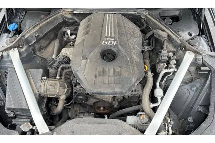 $20710 : Genesis G70 2020 AWD 2.0T 4d image 8