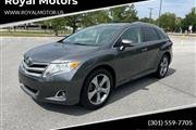 $12500 : 2013 Venza XLE thumbnail