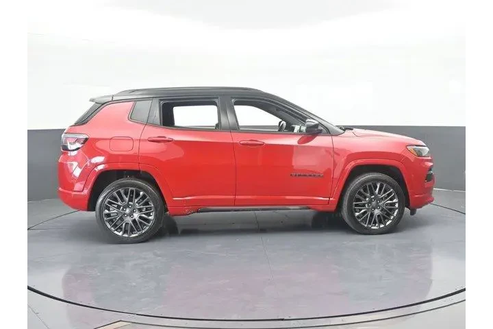 $22795 : Jeep Compass 2023 4x4 Limite image 7